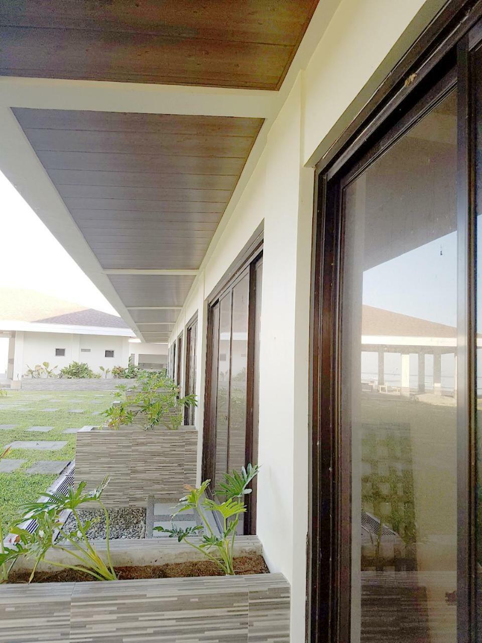 El Pueblo De Hermano By Cocotel Lian Exterior photo